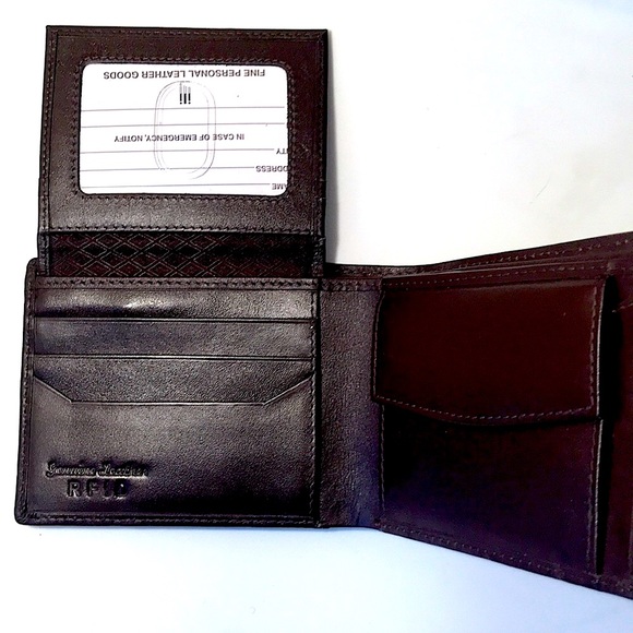 New Genuine Leather ID wallet with RFID $65 brown - Picture 3 of 4